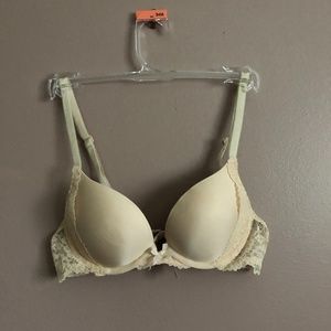 Victoria's Secret Dream Angles Push-Up Bra 34A